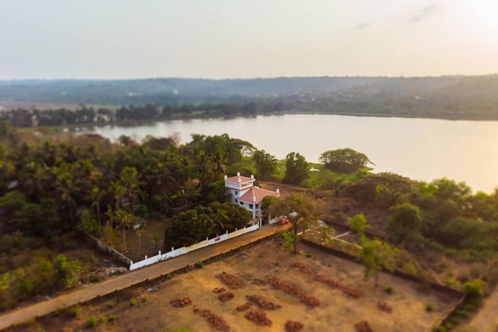 Lake View Villa Gandaulim Eksteriør bilde